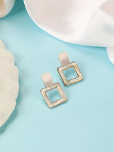Sklvie Silver Earrings