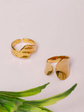 Golden Aura Rings