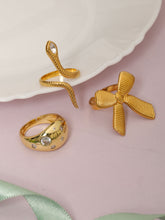 Vogue Gleam Rings