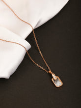 Aquila Necklace