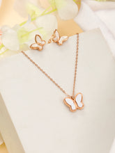 Dell'Universo Rose Gold Pendant Set