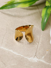 Nexus Gold Rings