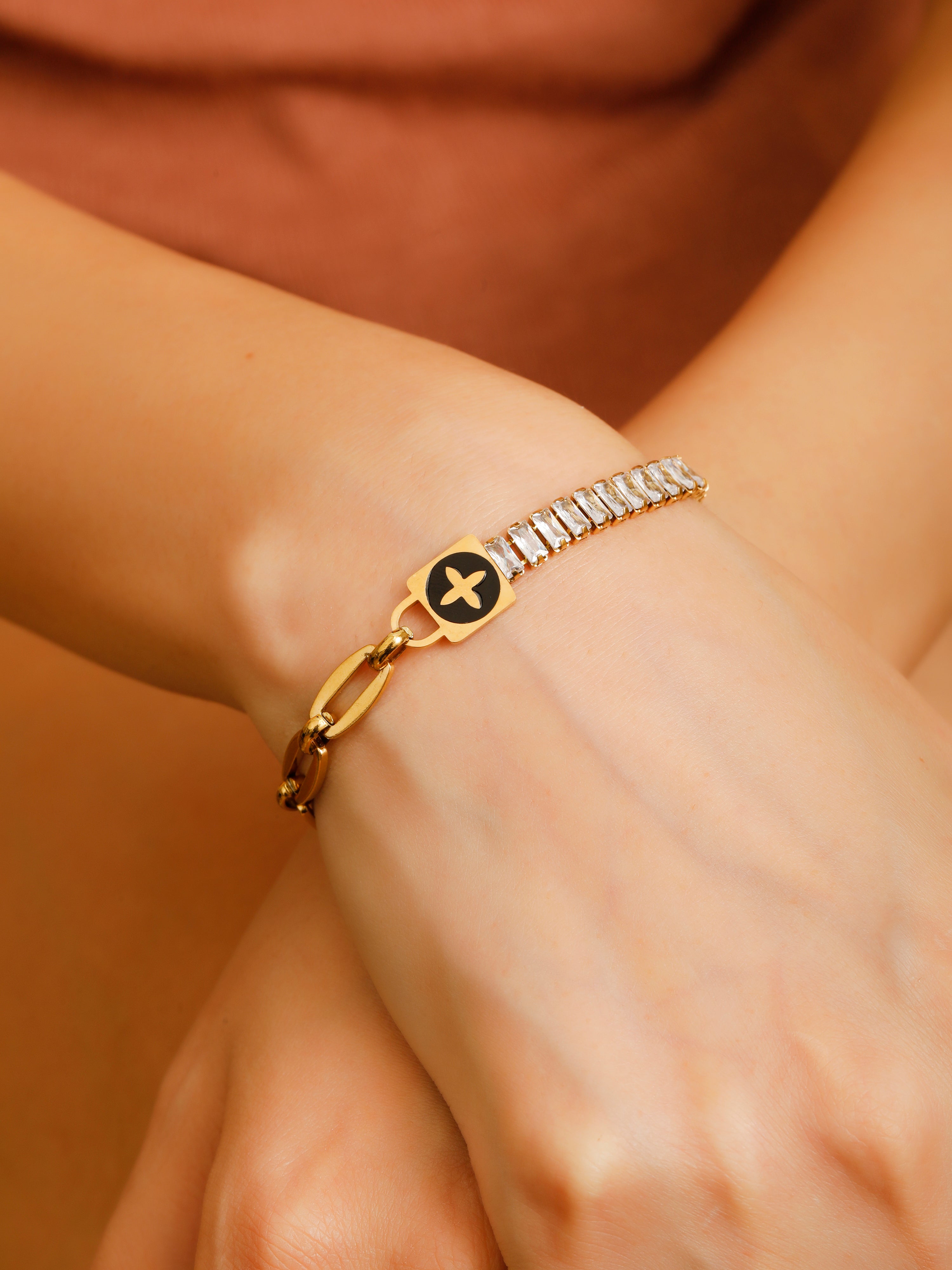 Cross Cut/Enigmatic Glow Bracelets