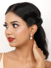 Stella Sleek Earrings