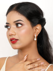 Stella Sleek Earrings