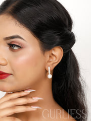 Stella Sleek Earrings