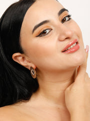 Gizelle Gold Hoop Earring