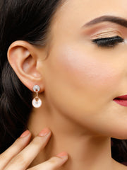 Alansa Circle Rose Gold Earrings