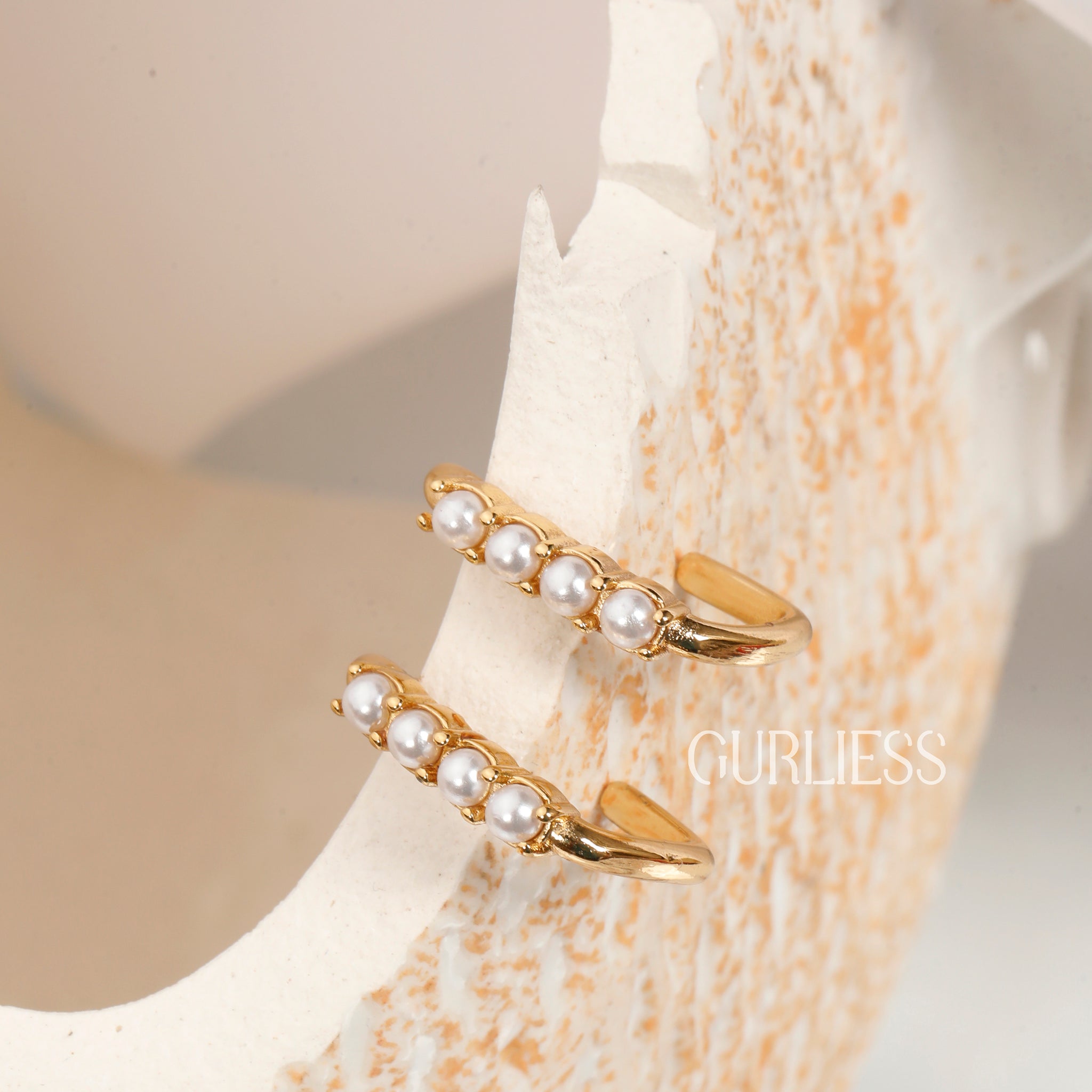 Twinkle Pearl Blitz Earrings