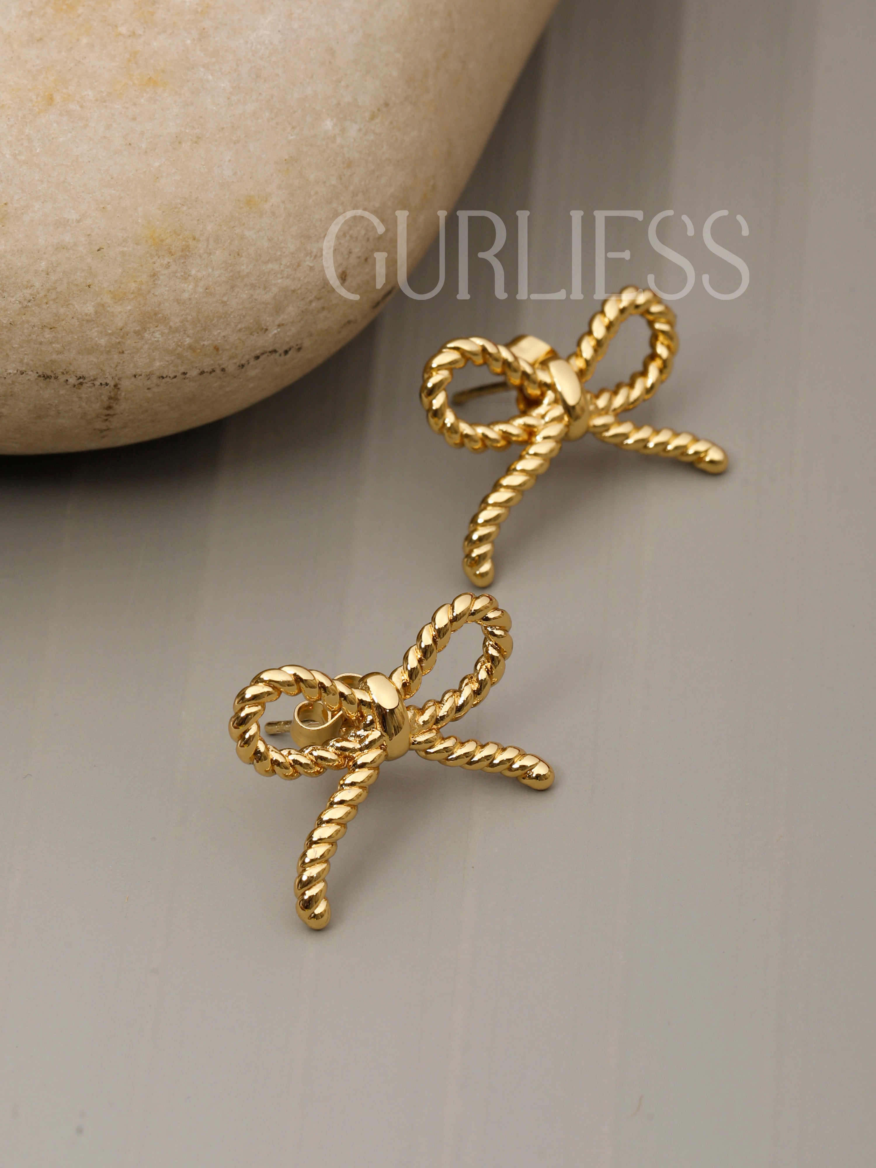Gold Swoon Earrings