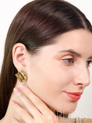 Willow Gold Petals Earrings