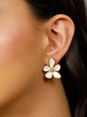 White Daisy Earrings