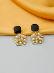 Glam Up Gold Earrings