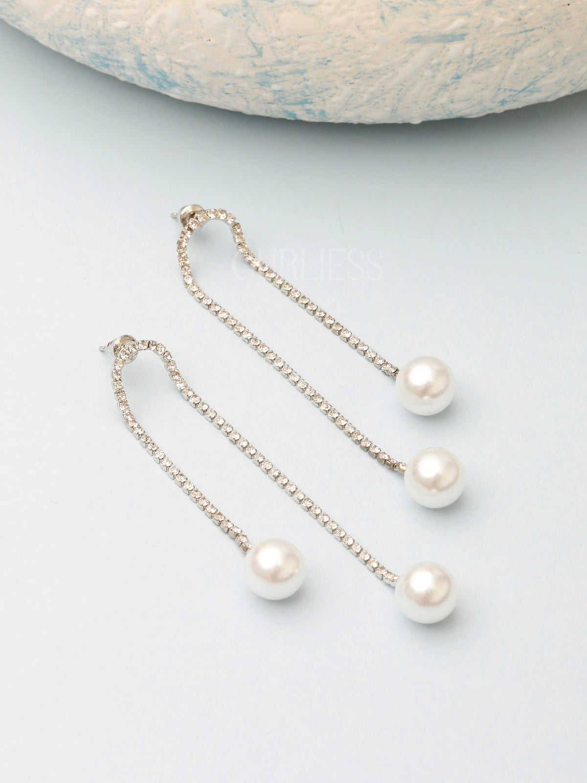 Pearl and Chain Drop