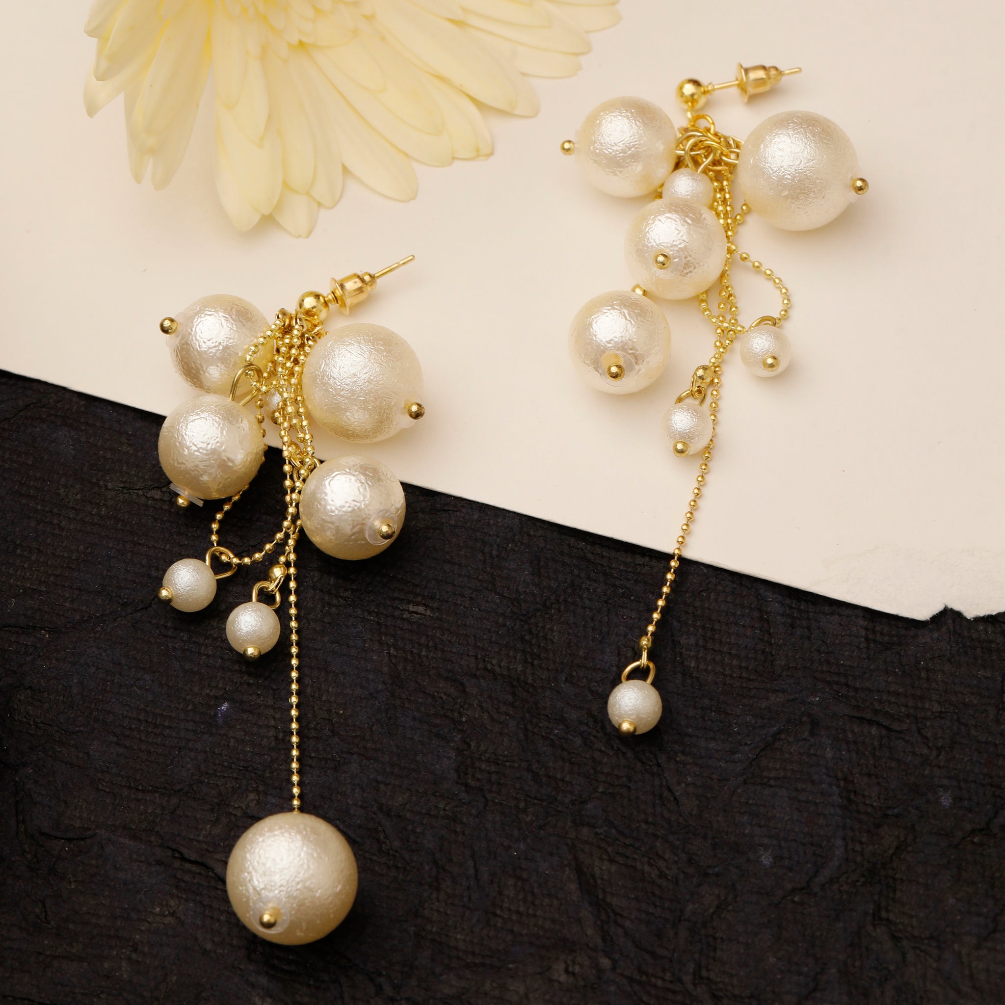 Dripping Pearl Gold Earrings