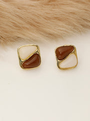 White-coral stones