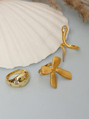 Vogue Gleam Rings