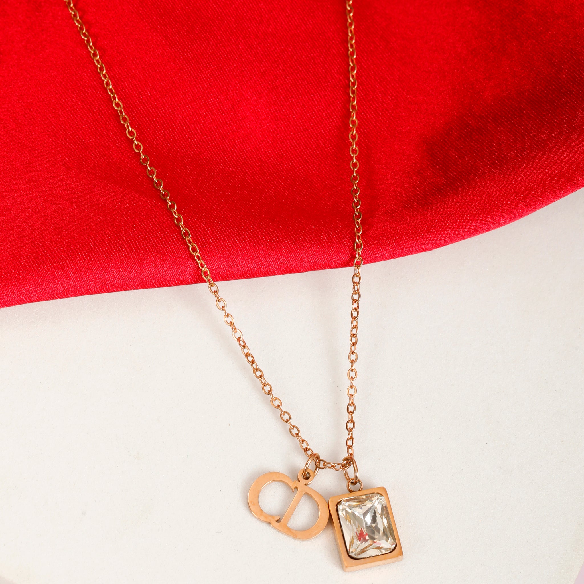 Dainty Rose Gold Necklace