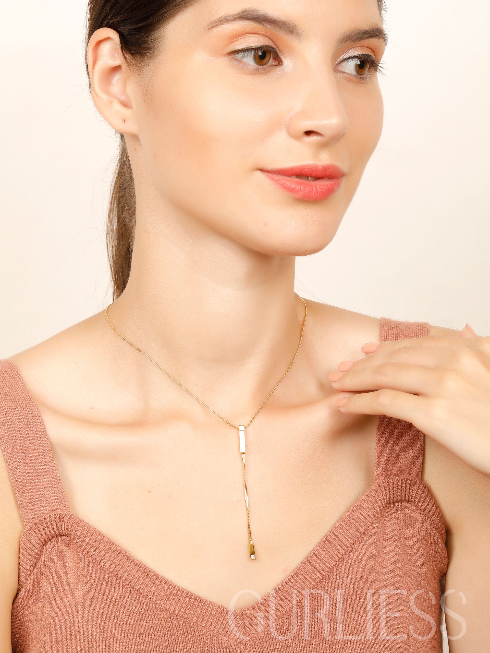 Minimal Mover Pendants