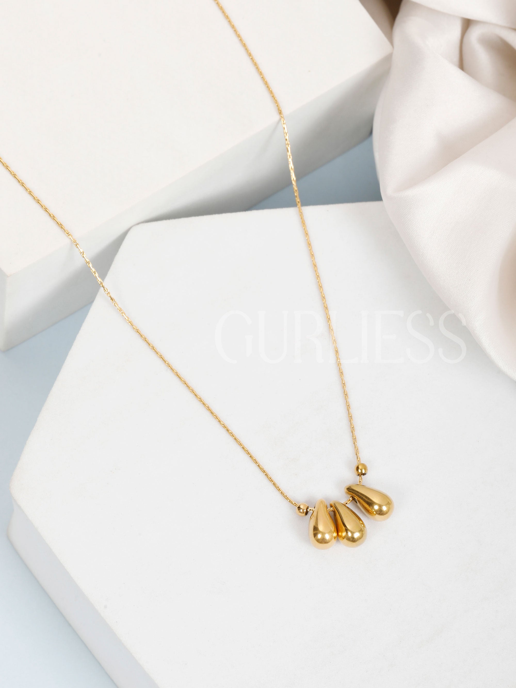 Lucky Look Pendants