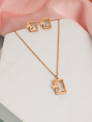 The Trapped Beauty Pendant Set