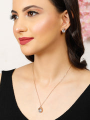 Perfect Girl Pendant Set