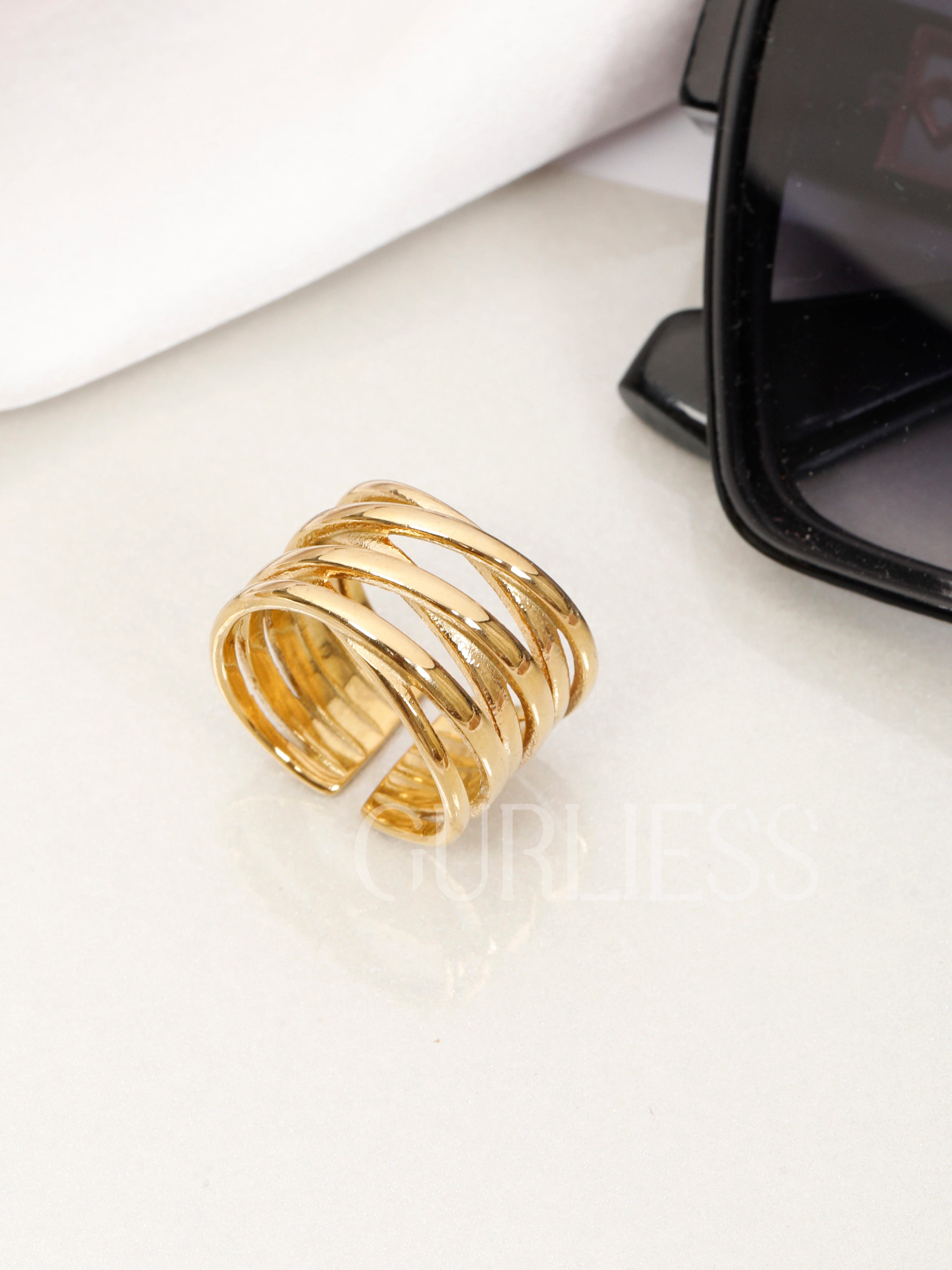Scales Gold Rings