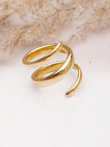 Twirling Gold Rings