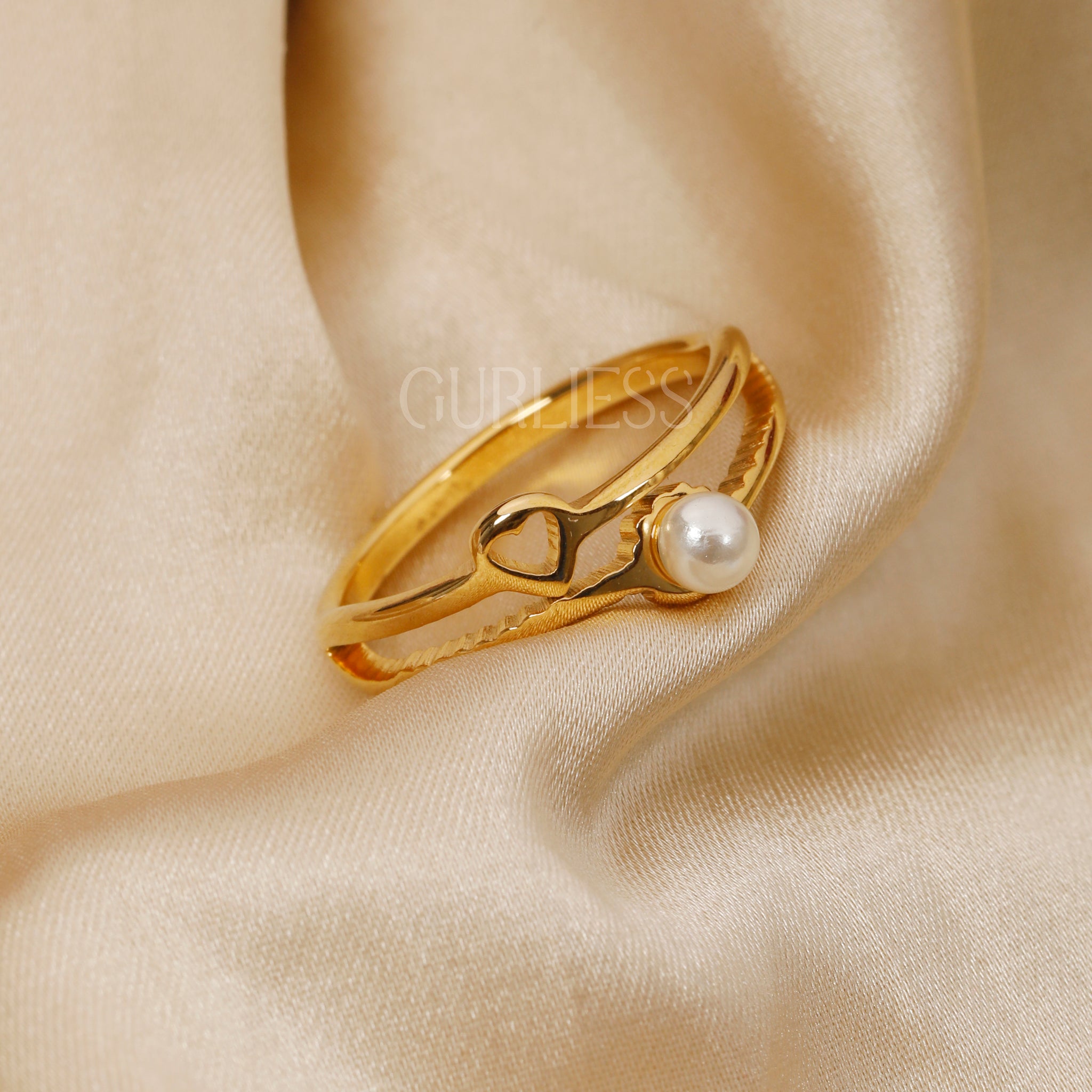 Precious Pearls Rings