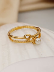 Precious Pearls Rings
