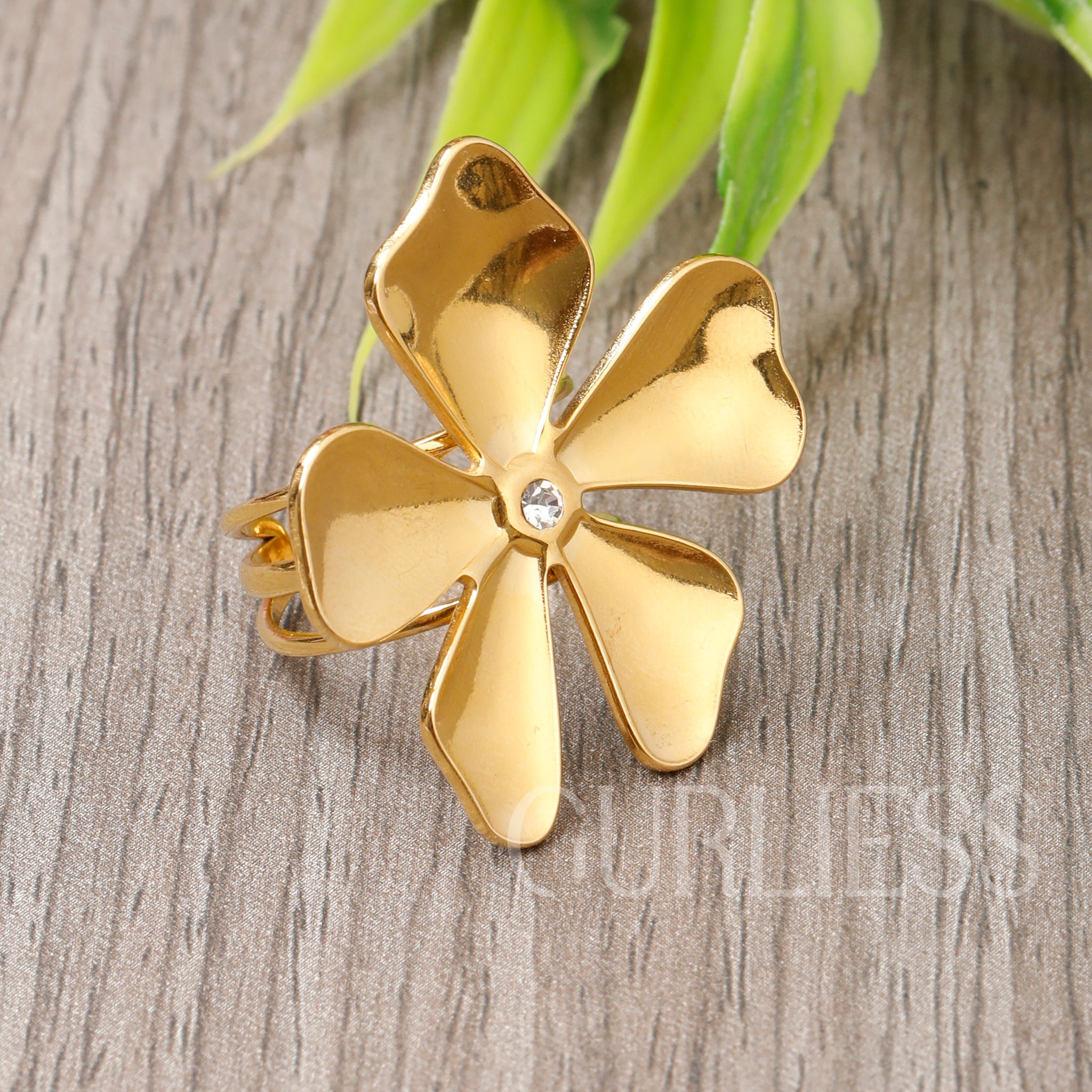 Flower Power Gold Rings