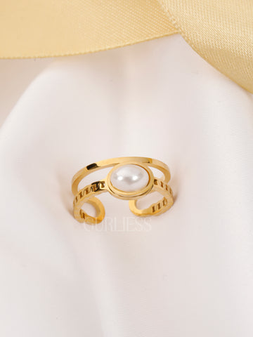 Floral Pearl Rings