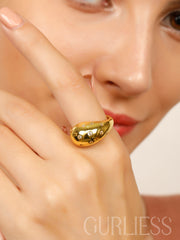 Eye Catcher Gold Rings